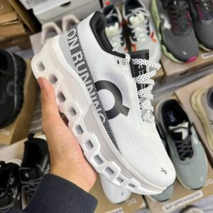 On Cloud Shoes Pallet Wholesale – 60 Brand New Pairs | Brian Pallets Liquidation