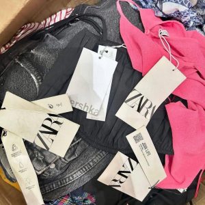 Buy Zara liquidation pallets with 200 mixed new overstock pieces from $475. Manifest-verified apparel for resellers. USA & international shipping available. In stock now.