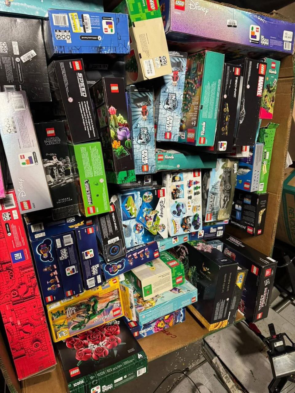 Buy verified Lego pallets for sale at wholesale prices. Brand-new, sealed Lego sets in mixed themes. Ideal for resellers seeking fast-moving, high-margin inventory.